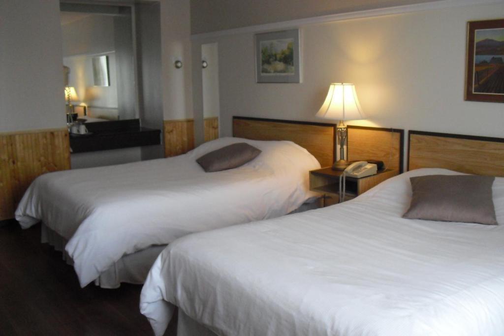 Auberge La Diligence Dolbeau-Mistassini Room photo